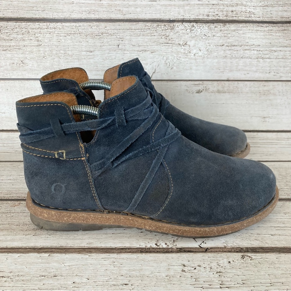 Born Tarkiln Navy Blue Distressed Suede Ankle Boots, Women’s size 10